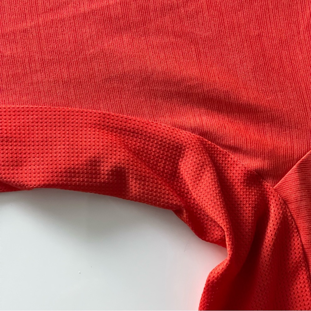 The North Face Women’s Ambition Long Sleeve Top in Orange Red S - Picture 7 of 8
